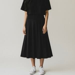 Black Vintage Midi Circle Skirt (Elastic Waist, Flowy A-Line, Size 16)